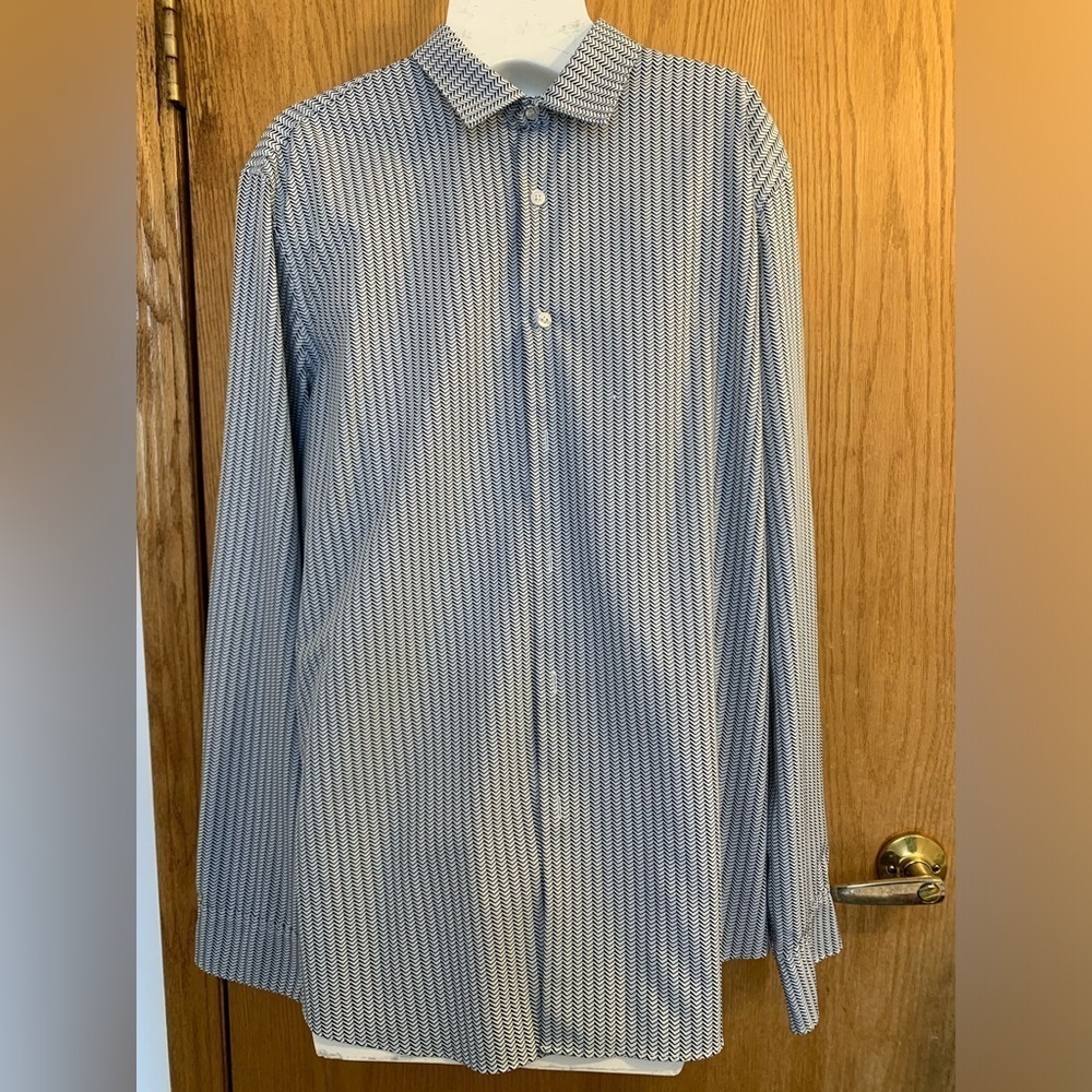 XL Perry Ellis slim fit stretch long sleeve dress shirt